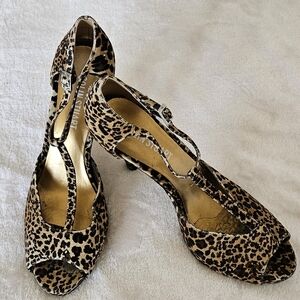 Colin Stuart Leopard Print Heels